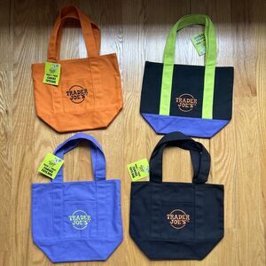 Trader Joe's Mini Halloween Canvas Tote Bag Set Of 4 RARE LIMITED New With Tags